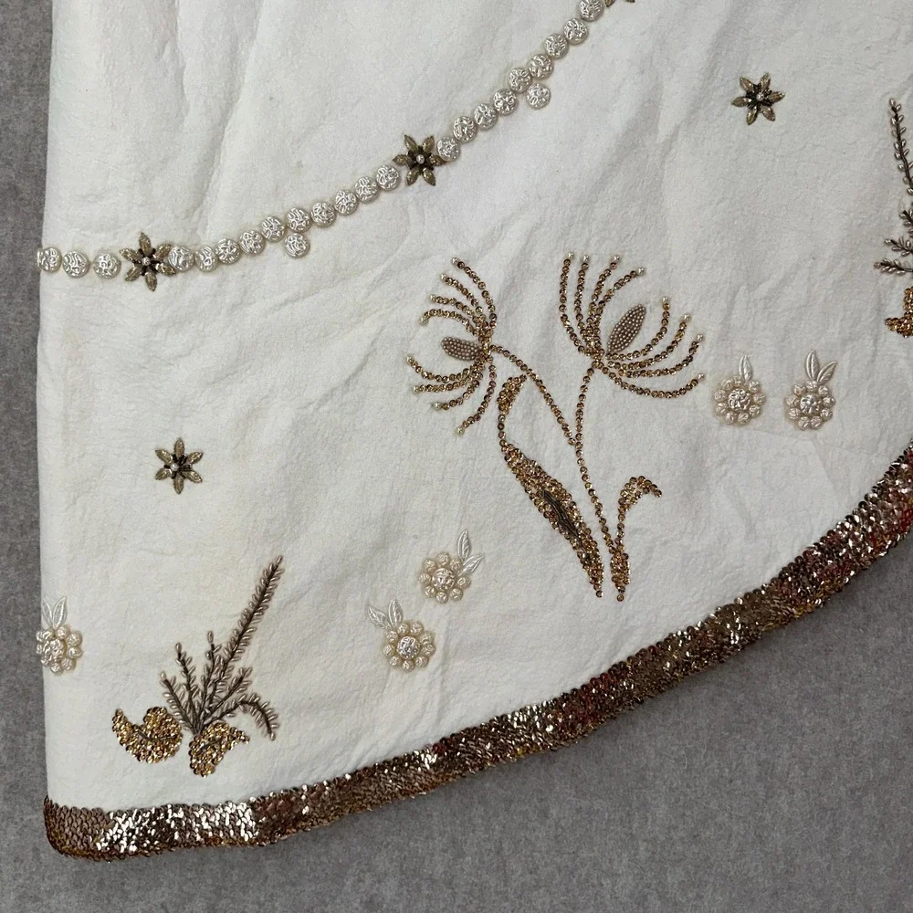 STUNNING Heavy Gold Beaded Table Ivory Large Tablecloth Topper Thick Felt Fabric